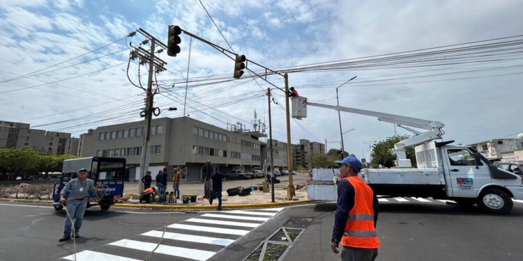 Alcaldía de Maracaibo refuerza plan intensivo de demarcación en corredores y calles principales de la ciudad