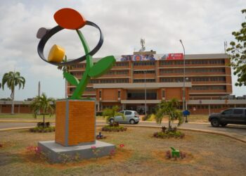 Hospital de Especialidades Pediátricas cuenta con dotación y espacios renovados