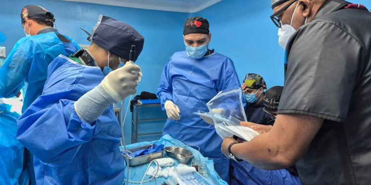 Gobernación del Zulia impulsa jornada de implantación de marcapasos en el Hospital Universitario de Maracaibo