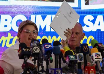 Desiree Fernández: La Ordenanza de Celeridad y Optimización de Trámites Administrativos incentiva más inversiones en la ciudad