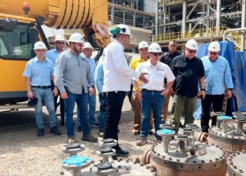 Ministro Alcalá inspecciona instalaciones de Termozulia