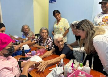 Realizan jornada de atención Integral para adultos mayores en los 21 municipios del Zulia