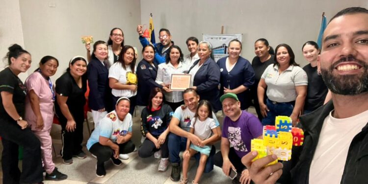 Conversatorio: El Juego y la Risa para ayudar en los procesos de sanidad impacta en el Hospital Universitario de Maracaibo