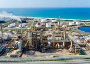 Inspeccionan Refinería El Palito para optimizar su operatividad