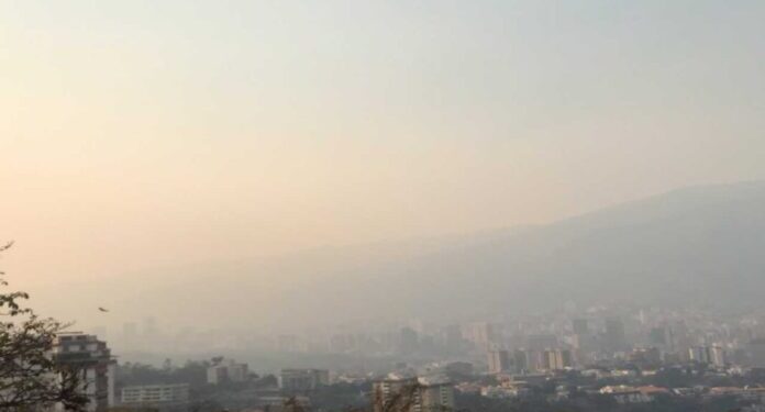 Estudio científico evalúa los factores que inciden en la calidad del aire y la presencia de calima en Caracas