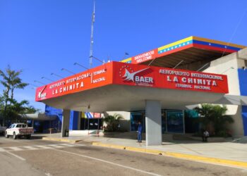Alcalde Di Martino: “Renovación de la certificación internacional del aeropuerto La Chinita fortalece la conectividad con otros países”