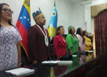 Pueblos indígenas del Occidente de Venezuela en peregrinación contra las sanciones desde el Zulia