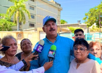 Despliegan Plan Estadal de Vialidad en la parroquia Olegario Villalobos en Maracaibo ¡1.200 toneladas de asfalto!