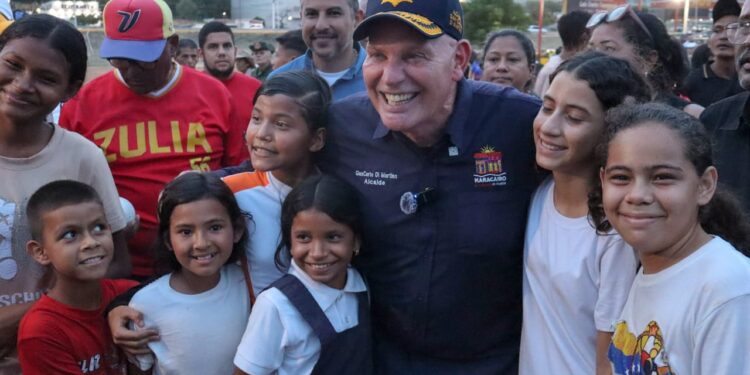 Alcalde Di Martino: «Van más de 60 canchas recuperadas por la Alcaldía de Maracaibo»