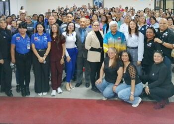Taller “Más allá de la Pizarra” fomenta la protección integral de la infancia en el Zulia