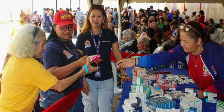 Más de 400 pensionados atendidos en tercera jornada integral de la Alcaldía de Maracaibo