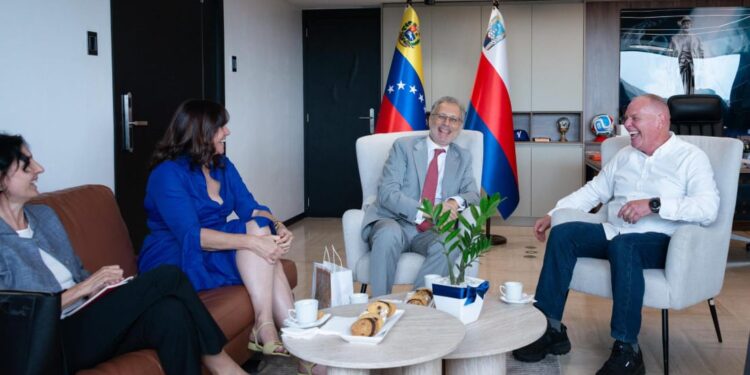 Alcaldía de Maracaibo: entregó llaves de la ciudad al embajador de la República Italiana