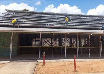 Alcaldía de Maracaibo inició los trabajos de rehabilitación del Centro de Poder Popular Juana de Ávila