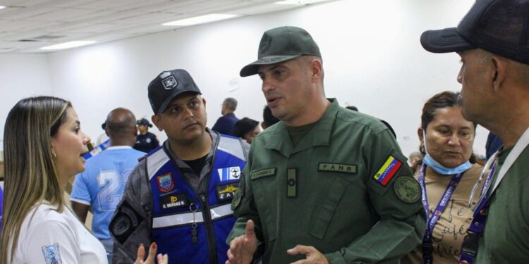C/A Víctor Carrero, Cmdte. Estación de Guardacostas: «Alcaldía de Maracaibo y FANB apoyan afectados por terremotos»