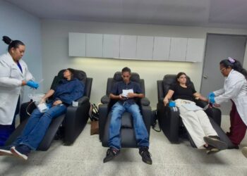¡Una gota de Humanidad!  Más de 200 zulianos donaron sangre en apoyo a los afectados por los terremotos