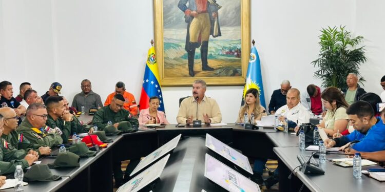 Gobernador Luis Caldera instala Comisión de Infraestructura y Gestión de Riesgo
