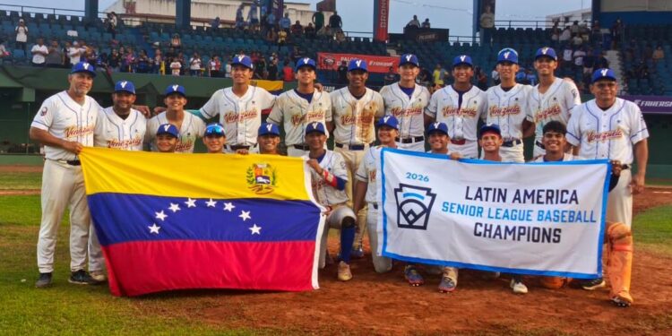 ¡Tributo al país en medio de la tragedia! Pequeña Liga de Coquivacoa campeón del Latinoamericano Senior de Béisbol