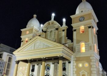 Este viernes #24Jul desde la Basílica Oración por Venezuela