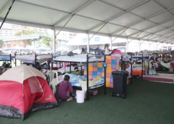 Autoridades actualizan cifras de atención en campamentos transitorios