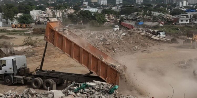 La Guaira: Más de dos millones de toneladas de escombros se han recolectado tras los sismos