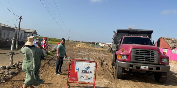 Frente a la Guajira: Gobernación del Zulia ejecuta plan integral en Paraguaipoa tras aumento del nivel del mar