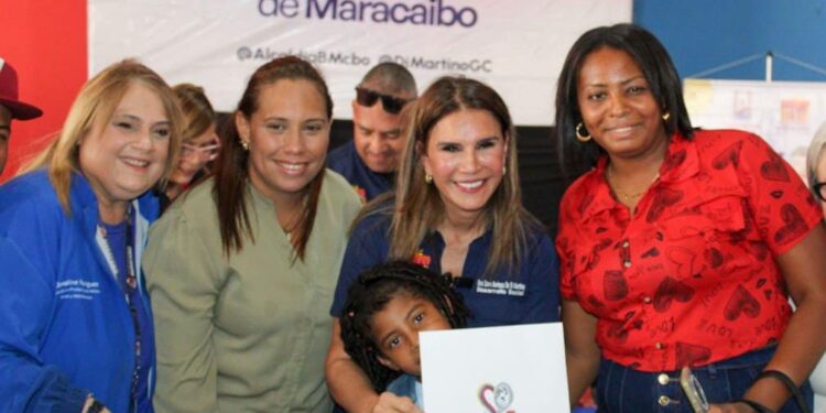 Entregan actas de nacimiento extemporáneas es un programa inédito de la Alcaldía de Maracaibo