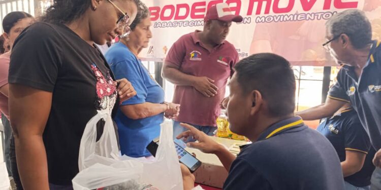 Gobernación del Zulia promueve jornadas de la Bodega Móvil para garantizar alimentos a precios solidarios