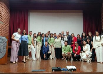 Estudiantes del último semestre de Comunicación Social de LUZ presentaron sus proyectos de tesis (+Video)