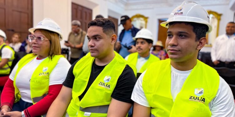 Gobernador Luis Caldera envía a La Guaira y Caracas segundo contingente de la Brigada Fernández Morán