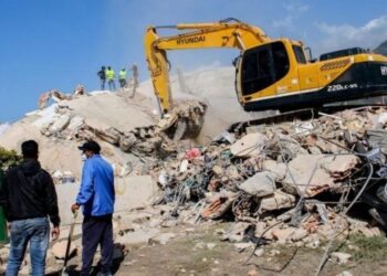 Plan de Despeje se ejecuta en La Guaira para remover escombros (+Detalles)