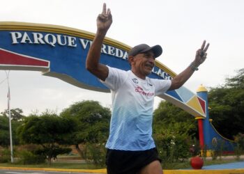 Kilómetros de pasión y salud: El testimonio de dos corredores que hacen de la ciclovía de Maracaibo un espacio feliz