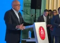 Jorge Rodríguez destituye a Antonio Ecarri de su cargo parlamentario e inicia investigación