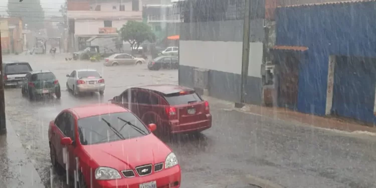Tome previsiones: Inameh prevé más lluvias y descargas eléctricas en las próximas horas sobre estas regiones