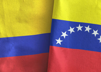 Sin injerencias y con diplomacia de paz: Venezuela ratifica disposición de reactivar comercio y diálogo con Colombia