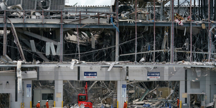 Falsos militares saquean viviendas tras el terremoto en Japón