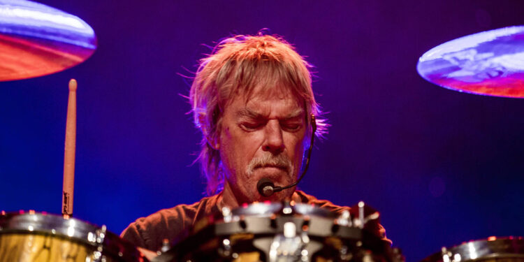Fallece Frank Beard, el icónico baterista de la banda de rock ZZ Top