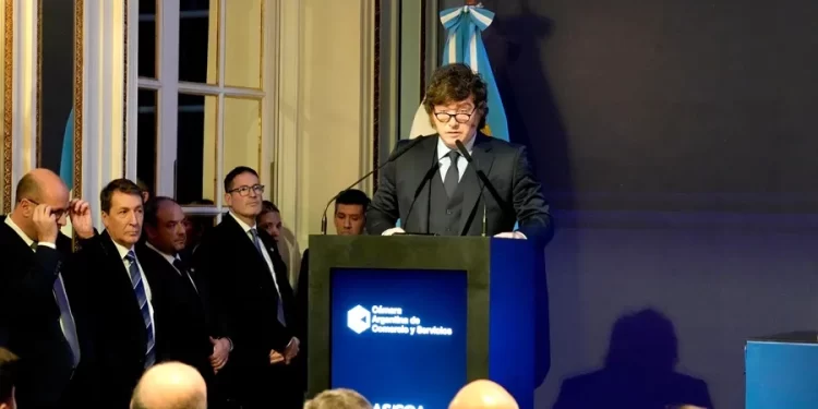 (Declaraciones) Javier Milei atribuye la caída de la natalidad en Argentina a las políticas feministas y al aborto