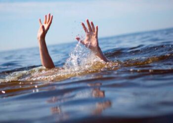 Menor muere ahogado en la Bahía de Cata
