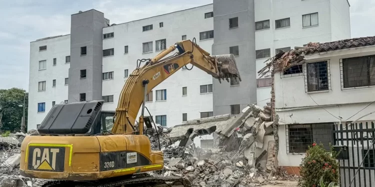 Entre escombros y recuerdos, Cali comienza su reconstrucción tras el terremoto