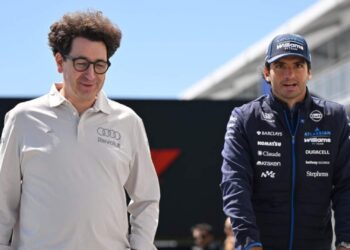 Carlos Sainz asegura su futuro en la F1 con un contrato multianual
