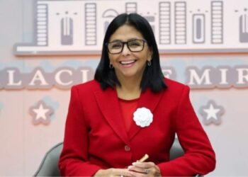 Presidenta Rodríguez agradece el apoyo tras los sismos que afectaron al país