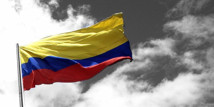 Colombia eleva a 294 la cifra de muertos por el devastador terremoto