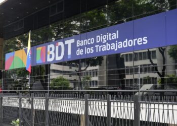 Tarjeta prepagada BDT: Requisitos, proceso de solicitud y beneficios para compras internacionales