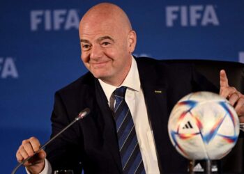 Infantino se queda sin el apoyo de la Federación italiana para su reelección