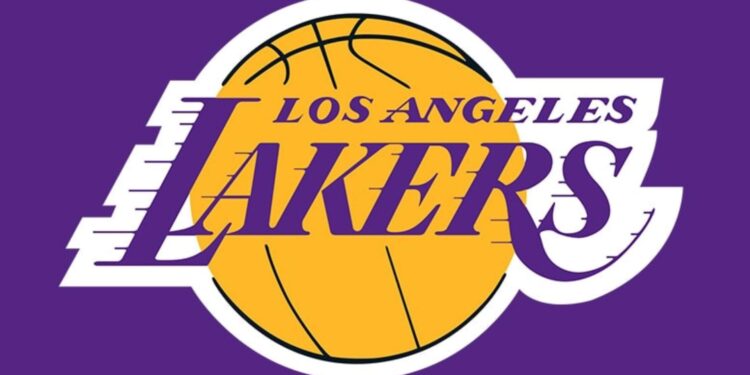La familia Buss liquida sus últimas acciones de los Lakers