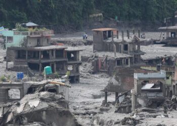 Naturaleza implacable: la violenta riada en Nepal deja ya 903 muertos y 4.247 desaparecidos