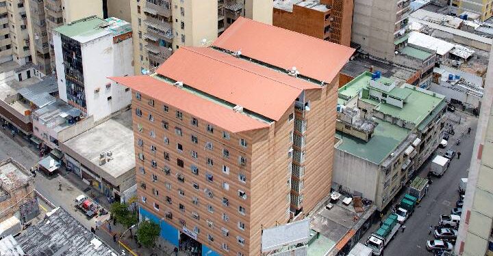 Gobierno nacional favorece a familias con entrega de 212 viviendas en Santa Rosalía