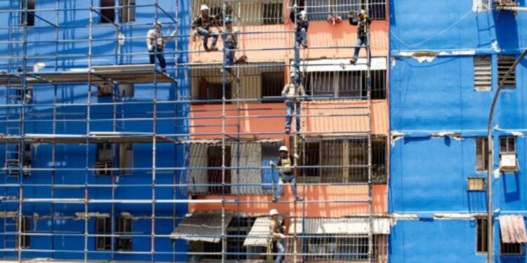 El ‘Plan Venezuela Renace’ rehabilita tres complejos habitacionales afectados por los terremotos