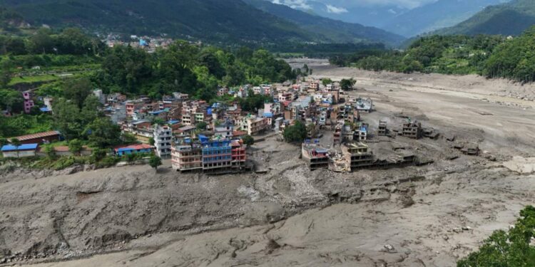 Asciende a 477 la cantidad de muertos por la riada masiva en Nepal