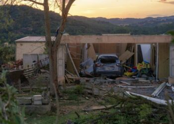 Fuerte tornado devasta una localidad en Francia y deja decenas de heridos [Video]